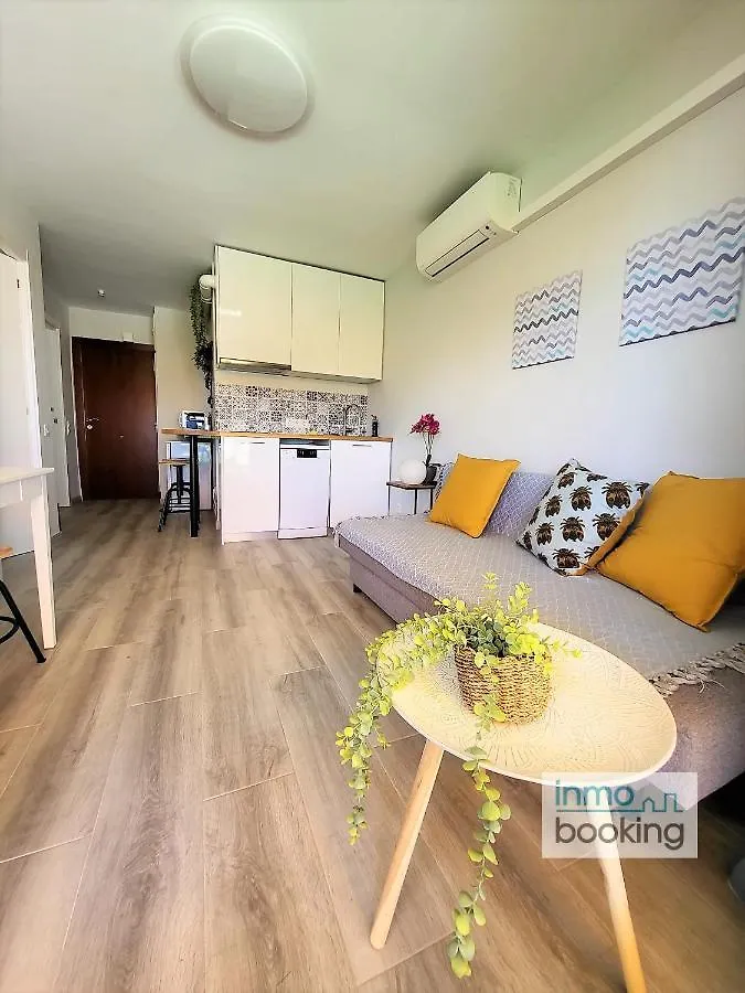 Atico Novelty Confort Salou Apartamento